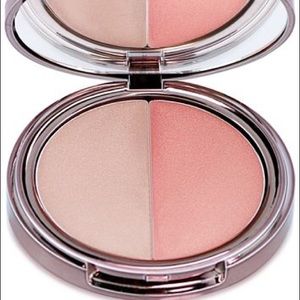 NEW Girlactik Skin Glow Duo - Moonlight color